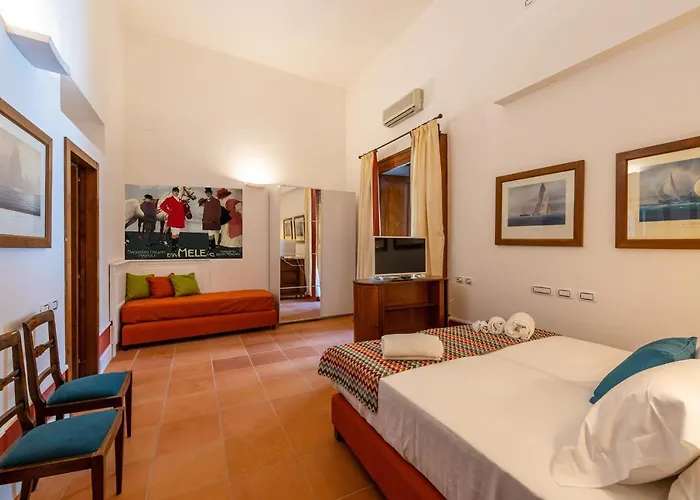 Corte Satriano 4* Napels